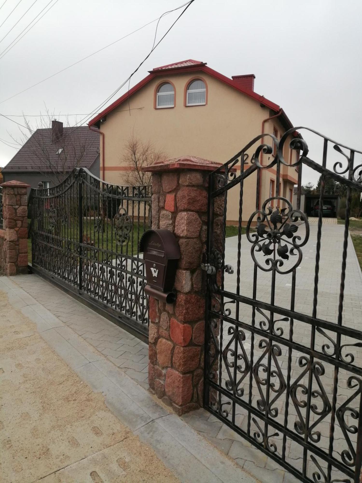 Róża Apartamento Zelistrzewo Exterior foto